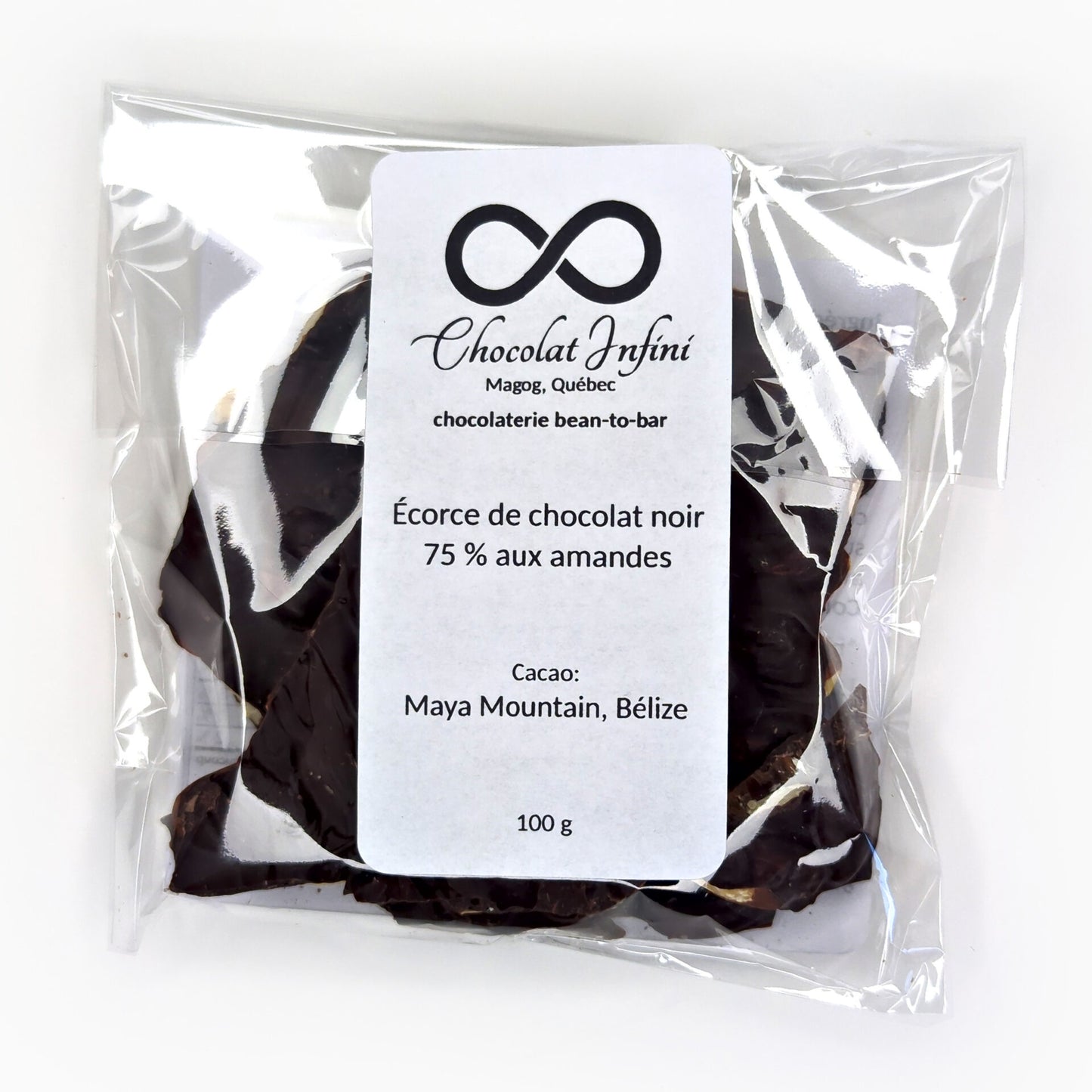 Écorce de chocolat 75% aux amandes grillées